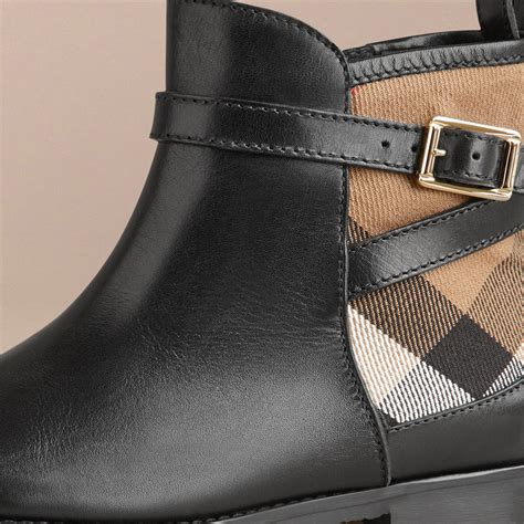 botte burberry petite fille|Bottes & Bottines pour fille Burberry Kids .